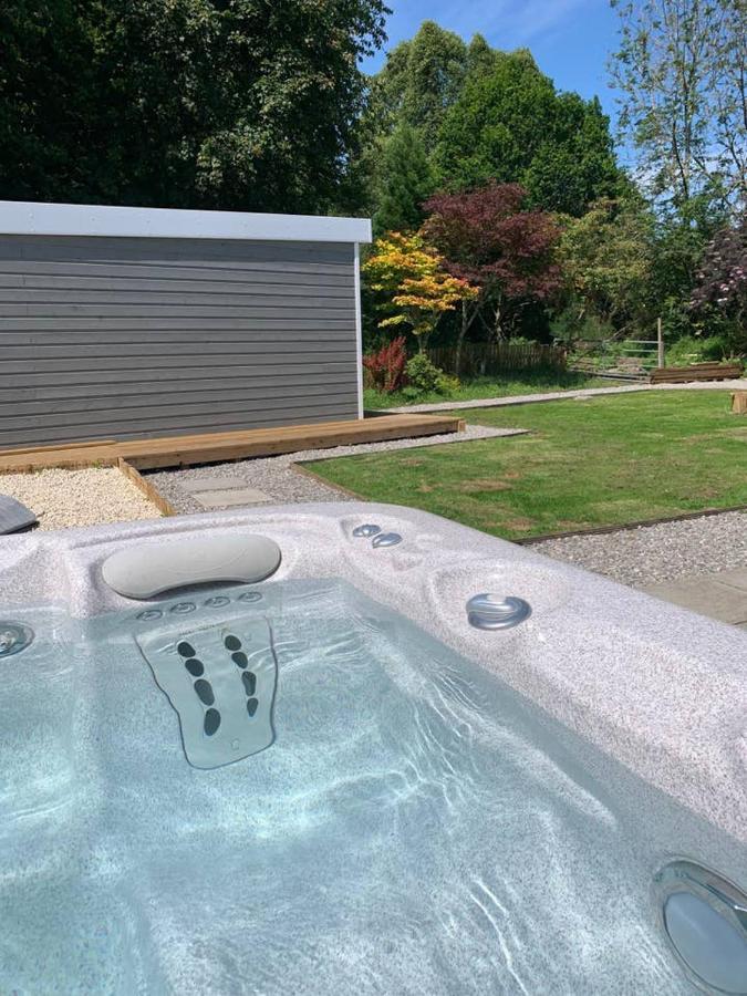 인버네스 Highland Hottub Retreat, On Nc500 빌라 외부 사진